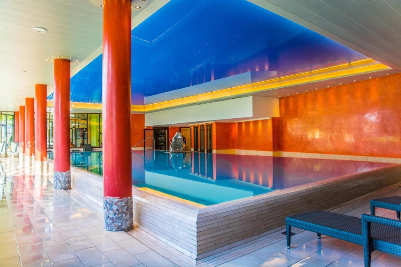 Apartment Alpenrose 2.5 Mit Mitbenutzung Spa & Wellness - Griwa Rent Ag ベアテンベルク エクステリア 写真